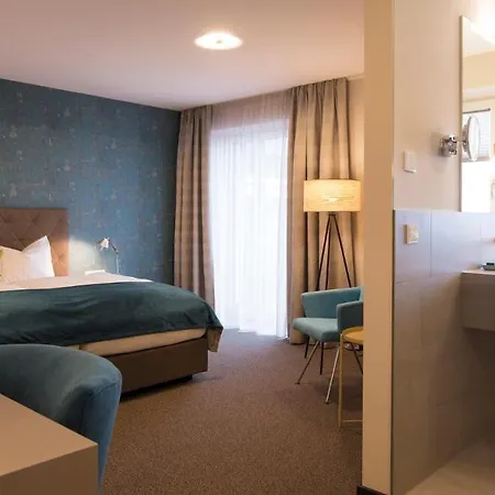 Schlosshotel Dörflinger-3